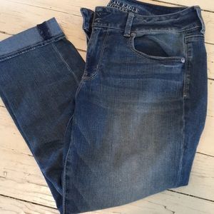 American eagle artistic crop jeans